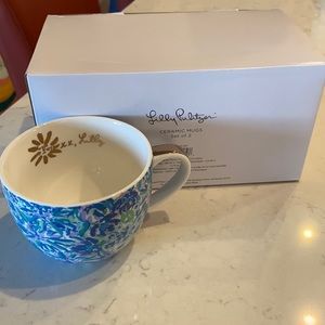 Lilly Pulitzer ceramic mugs set of 2.